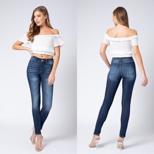 SOLD 🚫 KANCAN Gemma Mid Rise Super Skinny